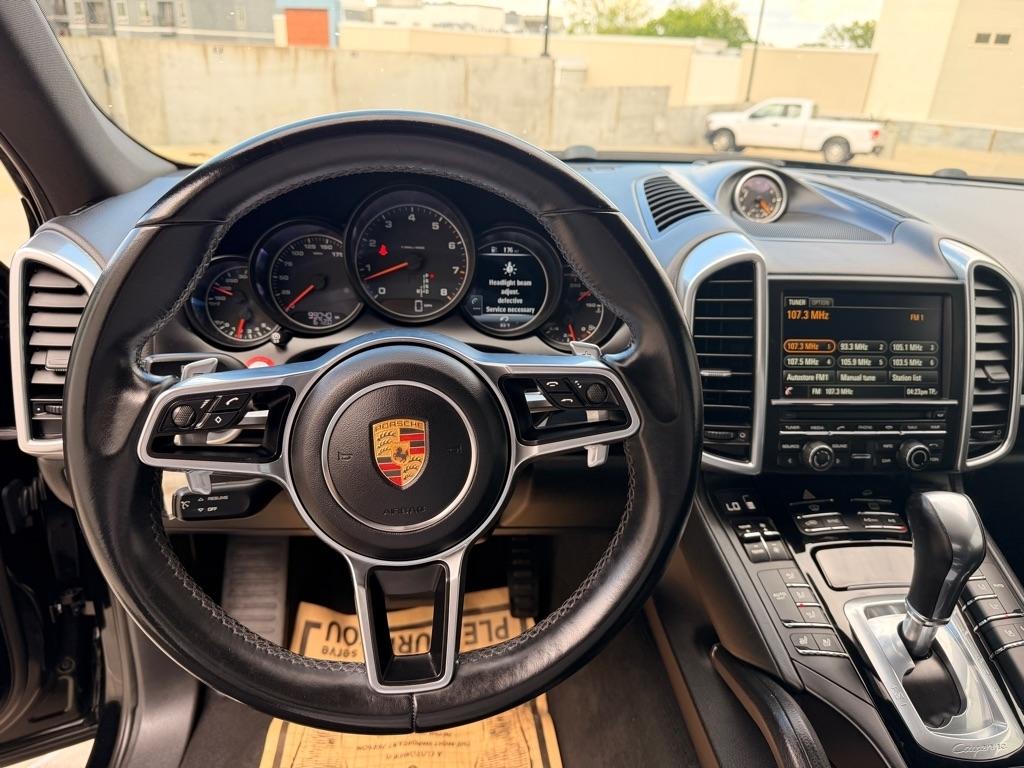 Porsche Cayenne Base 2016