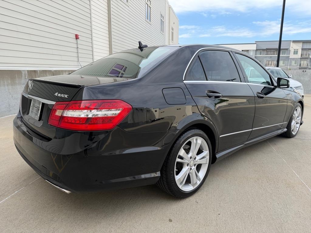 Mercedes-Benz E-Class E350 4MATIC Sedan 2012