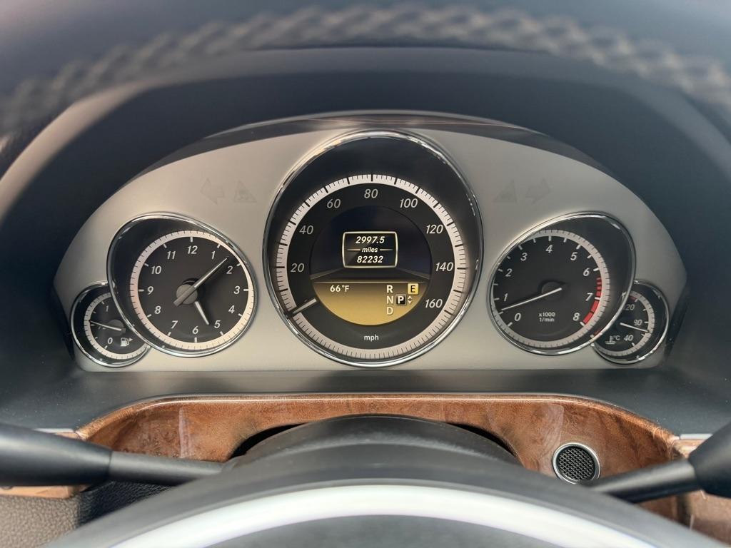 Mercedes-Benz E-Class E350 4MATIC Sedan 2012