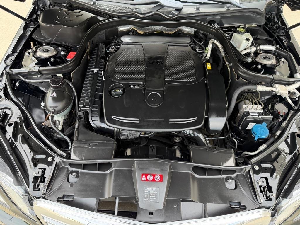 Mercedes-Benz E-Class E350 4MATIC Sedan 2012