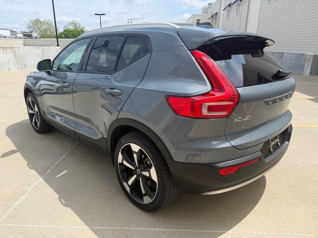 Volvo XC40 T5 Momentum AWD 2021