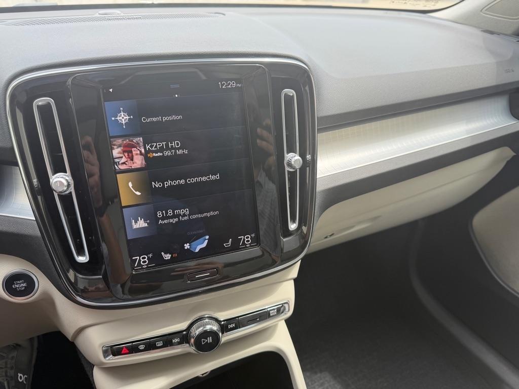 Volvo XC40 T5 Momentum AWD 2021