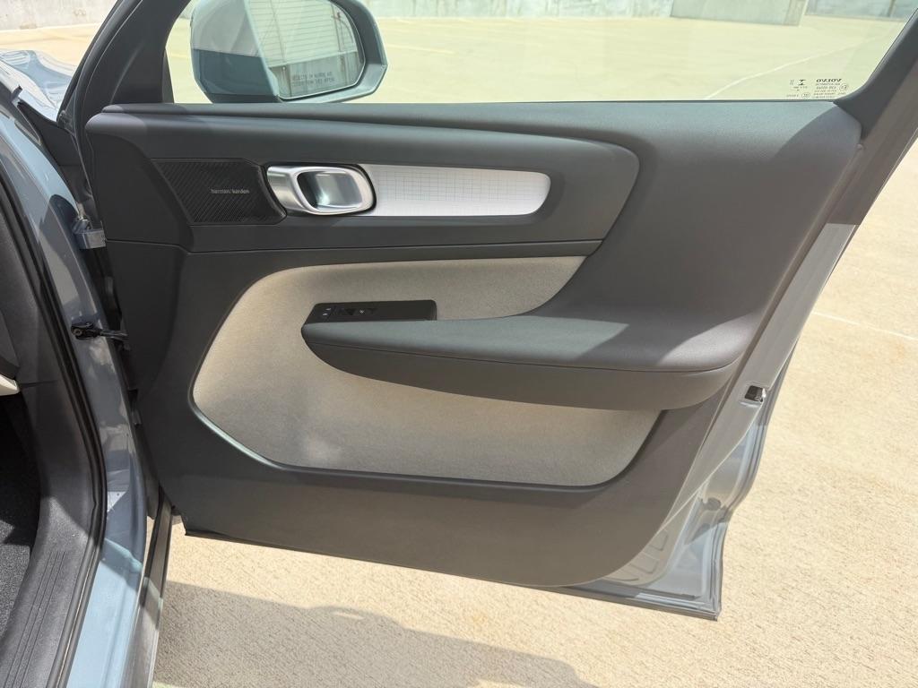 Volvo XC40 T5 Momentum AWD 2021