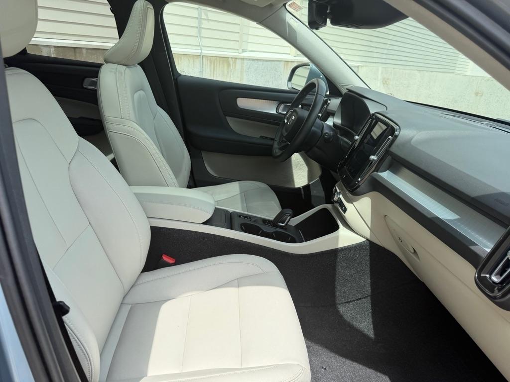 Volvo XC40 T5 Momentum AWD 2021