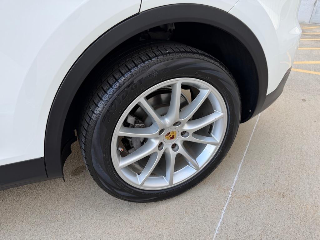 Porsche Cayenne Base 2019