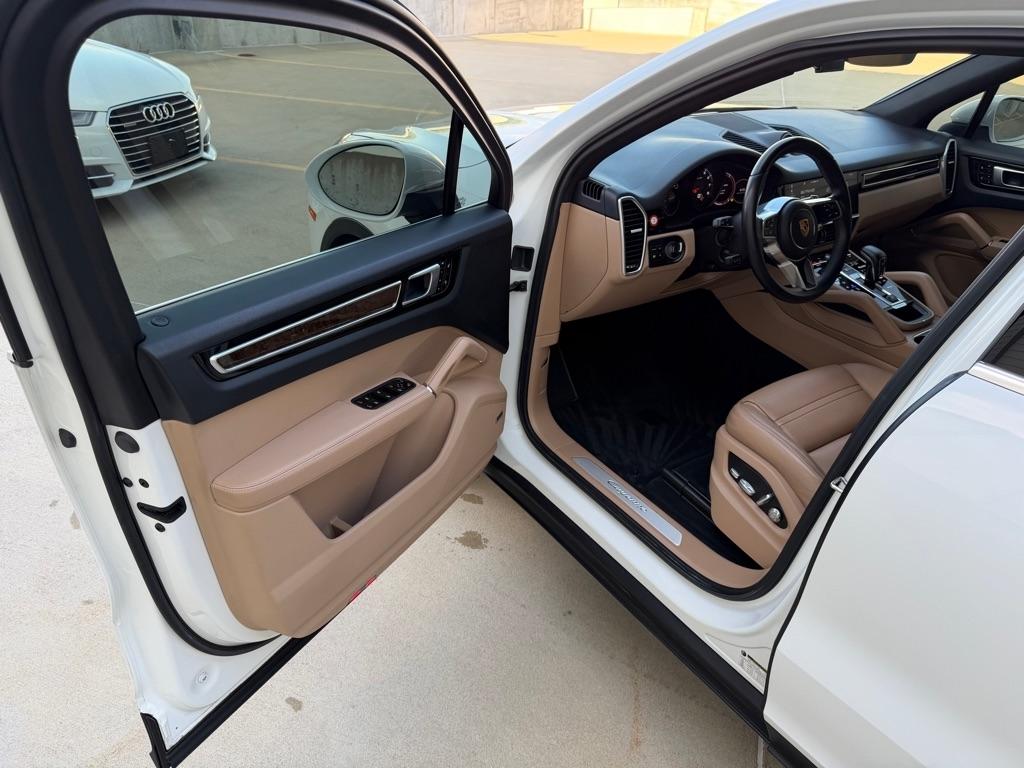 Porsche Cayenne Base 2019