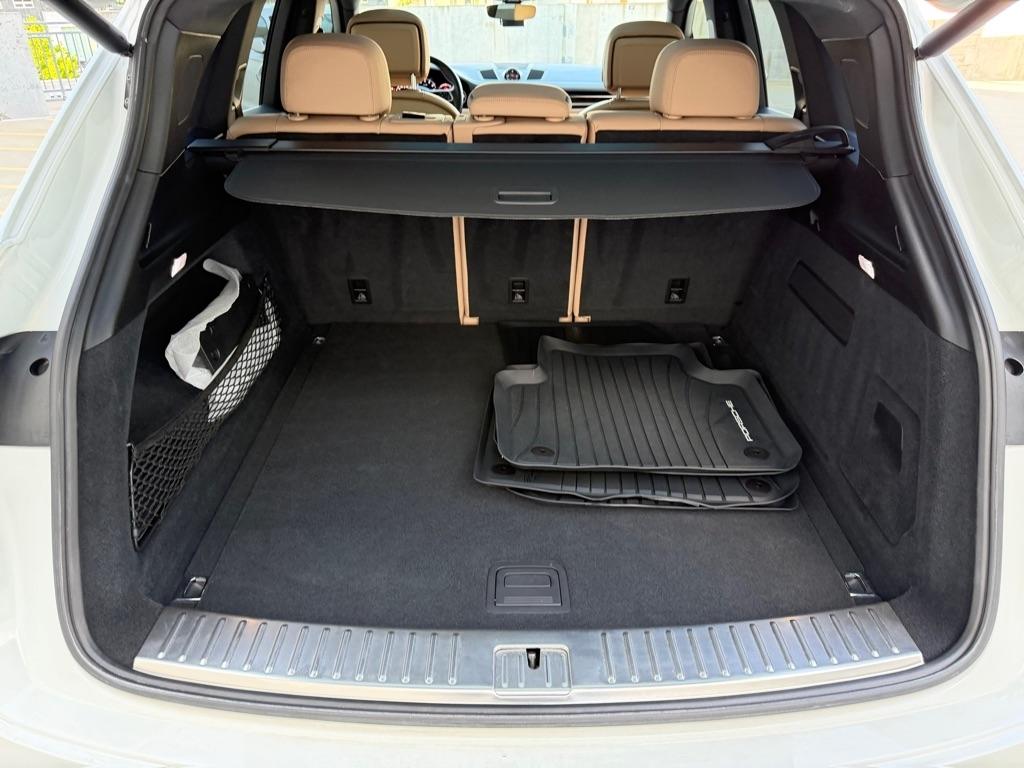 Porsche Cayenne Base 2019