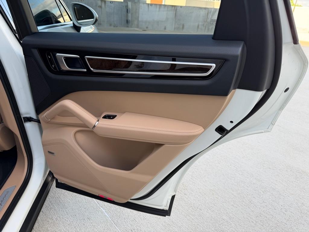 Porsche Cayenne Base 2019