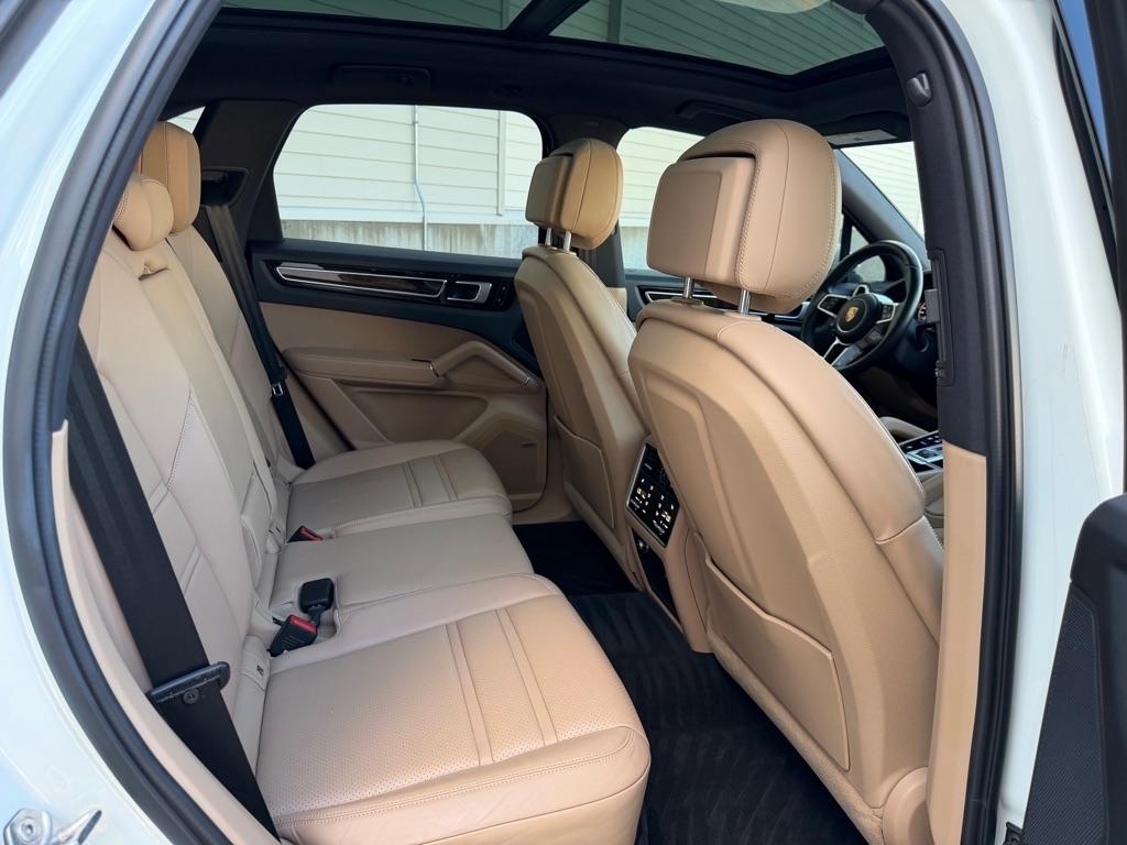 Porsche Cayenne Base 2019