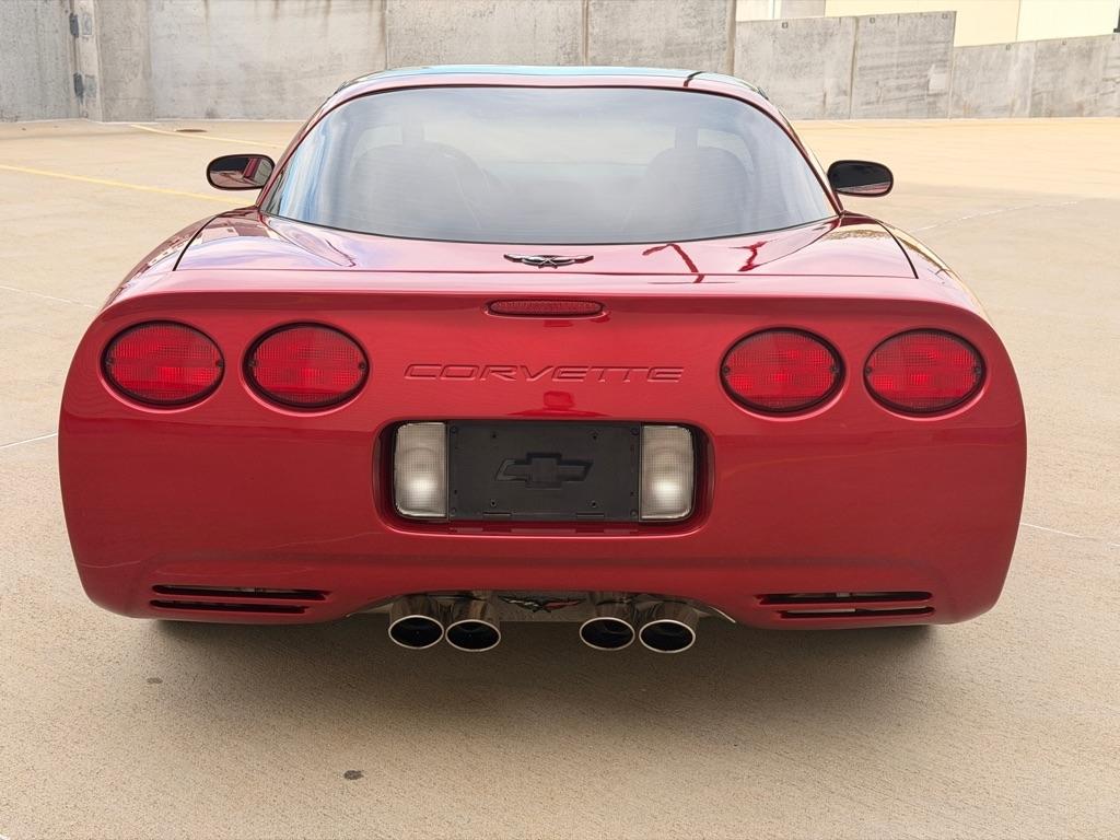 Chevrolet Corvette Coupe 2004