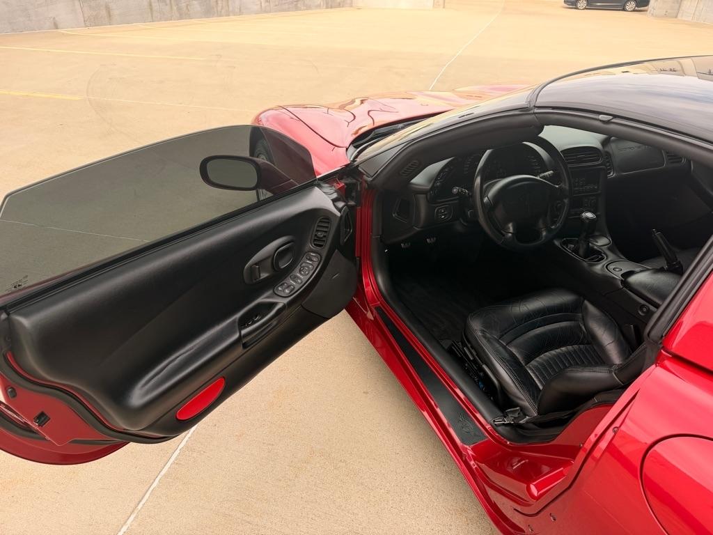 Chevrolet Corvette Coupe 2004