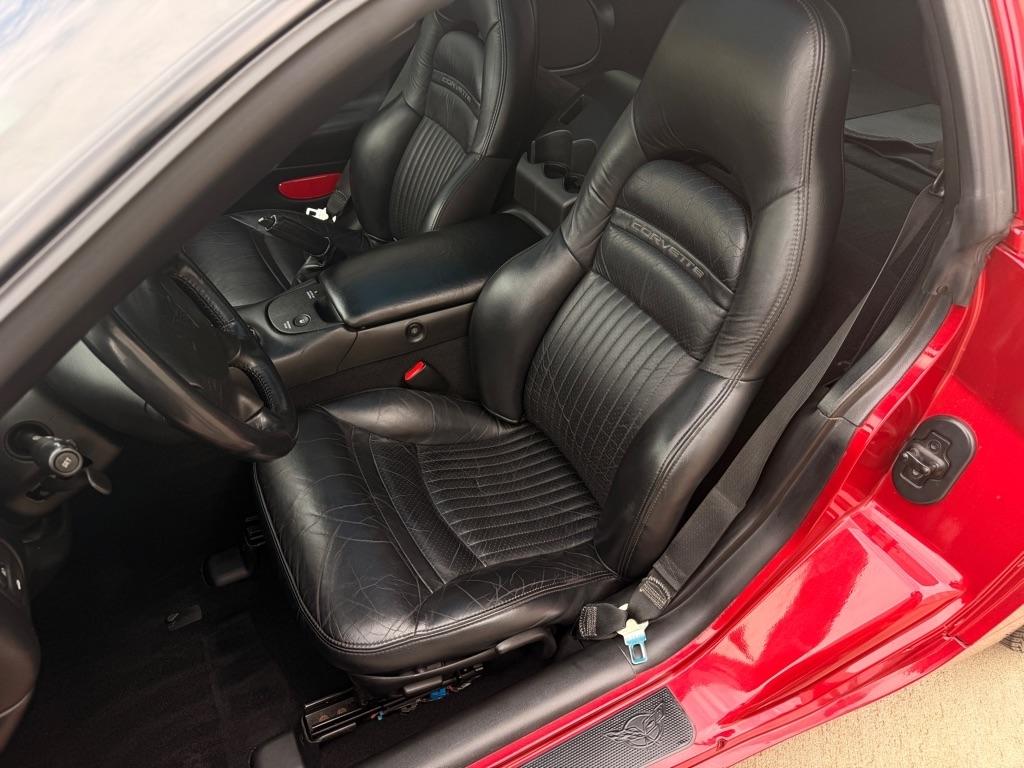 Chevrolet Corvette Coupe 2004