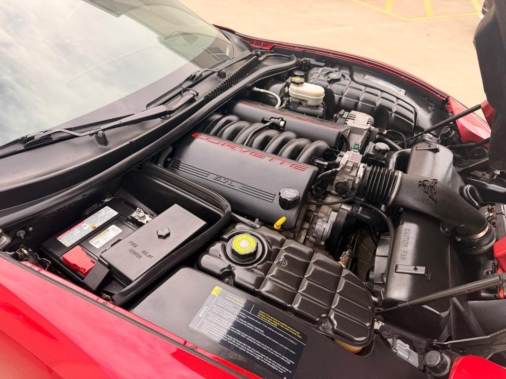 Chevrolet Corvette Coupe 2004