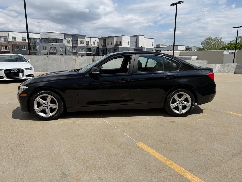 BMW 3-Series 320i xDrive 2013