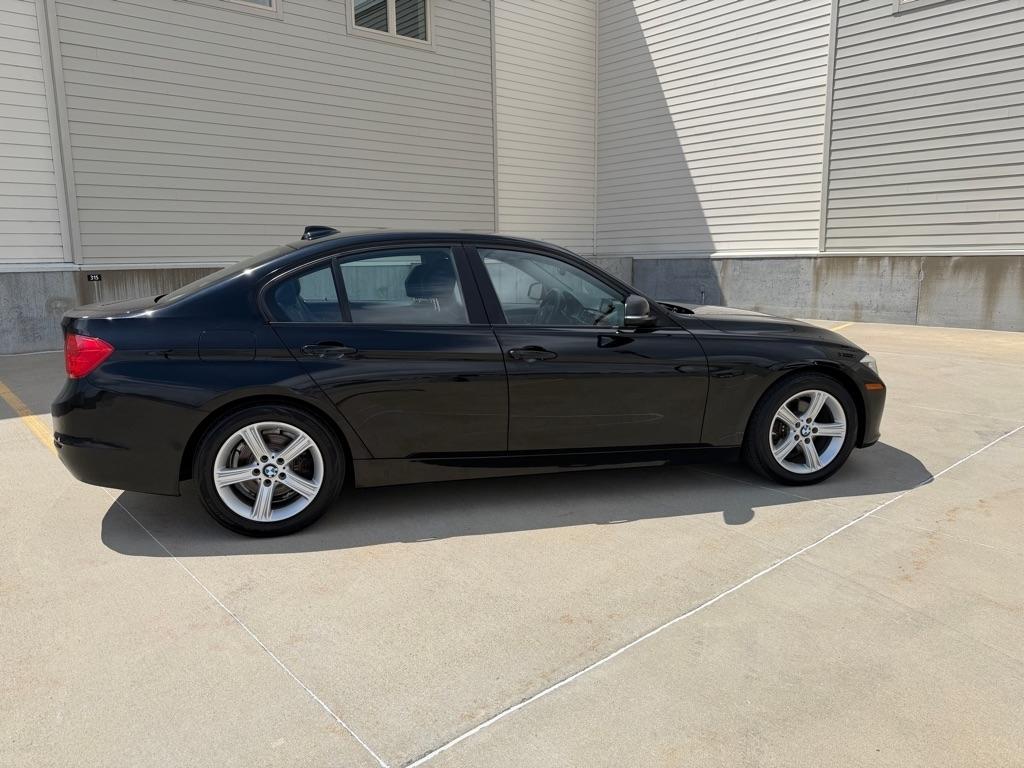 BMW 3-Series 320i xDrive 2013