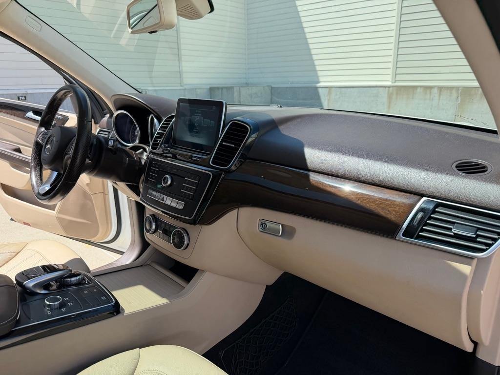 Mercedes-Benz GLE-Class GLE350 4MATIC 2016