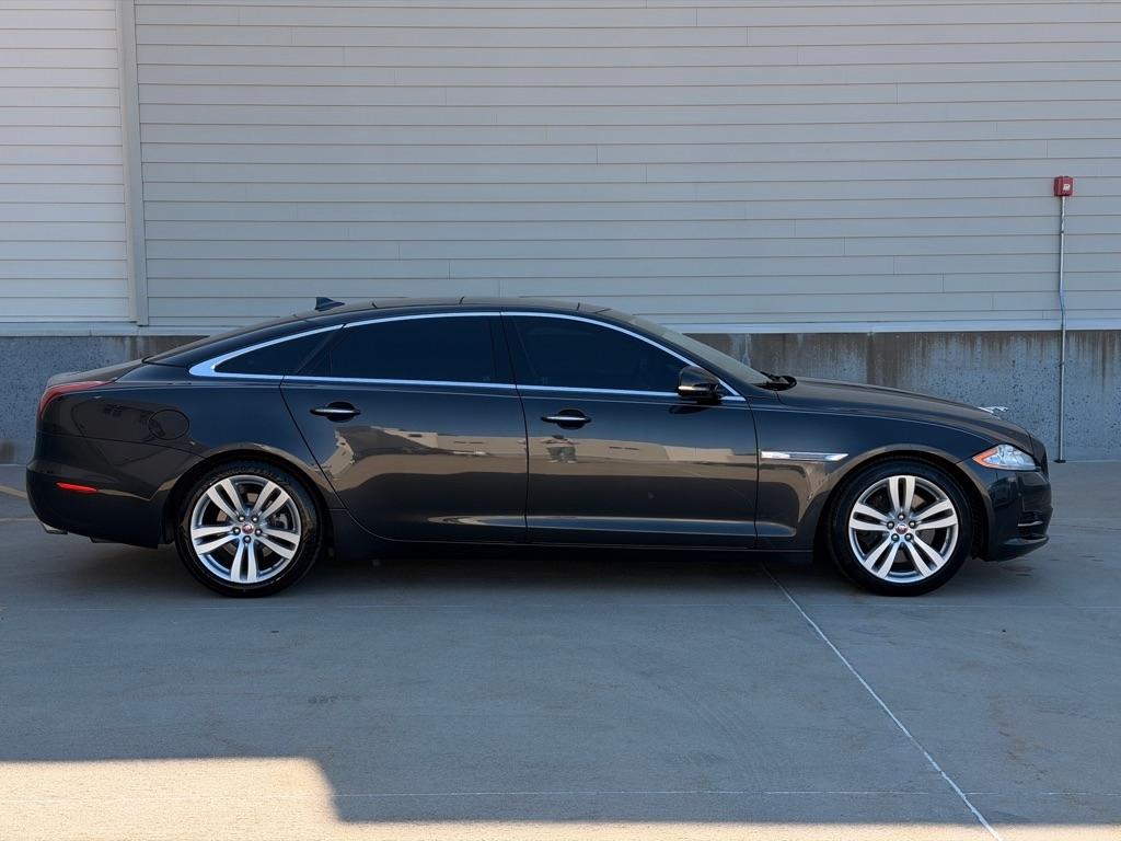Jaguar XJ-Series XJL Portfolio 2014
