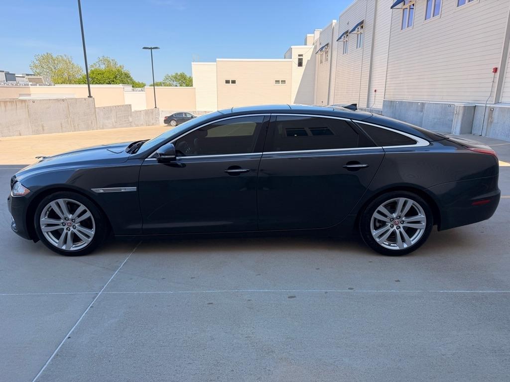 Jaguar XJ-Series XJL Portfolio 2014