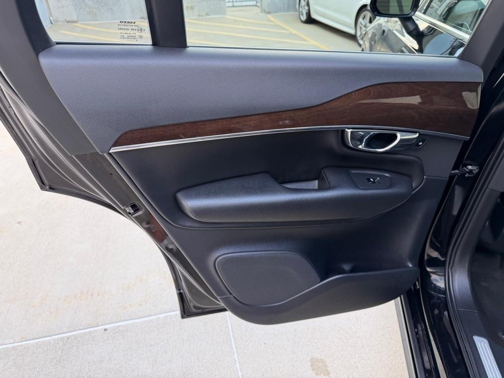 Volvo XC90 T6 Momentum AWD 2016