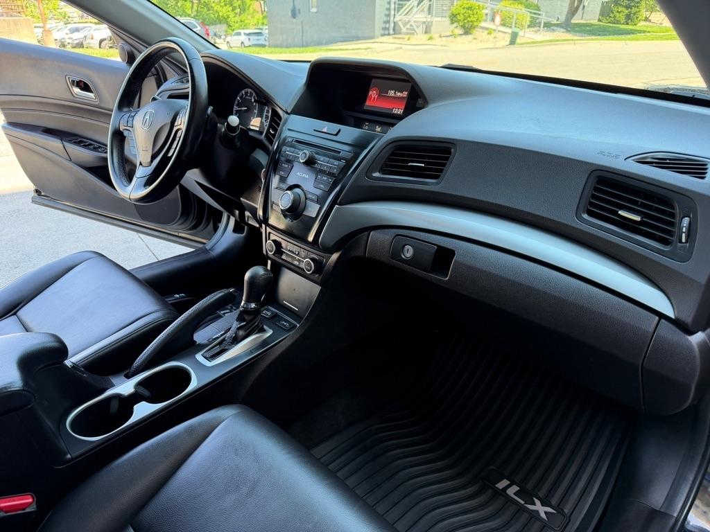 Acura ILX  2017