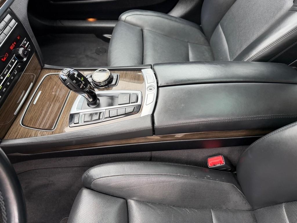 BMW Alpina B7 SWB xDrive 2015