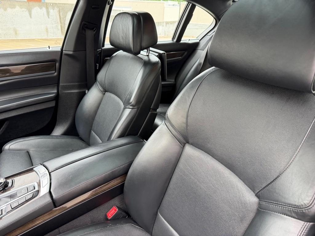 BMW Alpina B7 SWB xDrive 2015