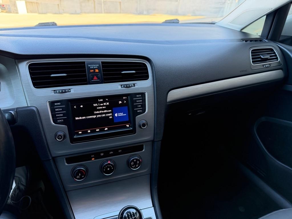 Volkswagen Golf SportWagen TSI S 5M 2016