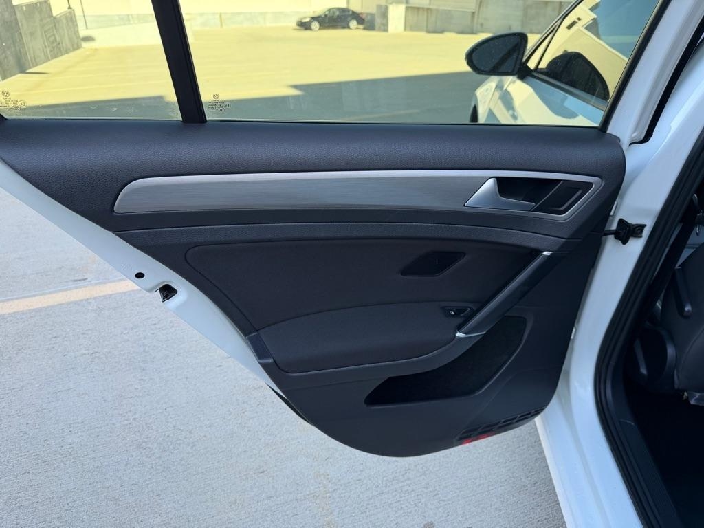 Volkswagen Golf SportWagen TSI S 5M 2016