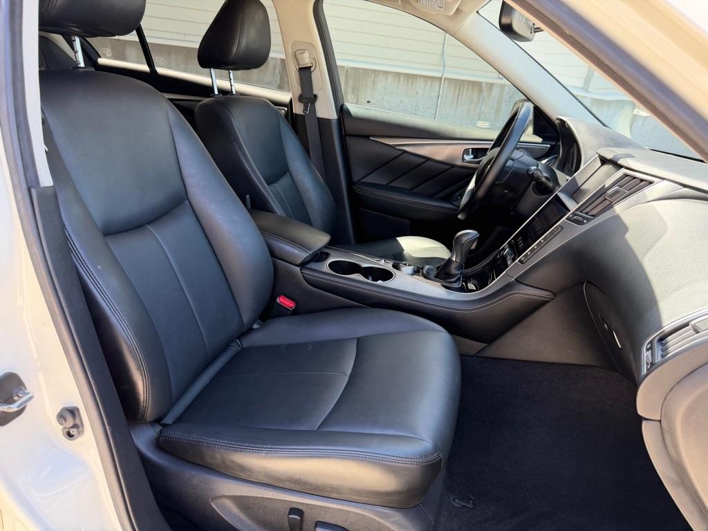 Infiniti Q50 3.0t Premium 2016