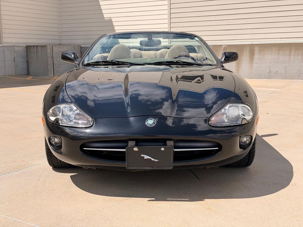 Jaguar XK8 Convertible 2000