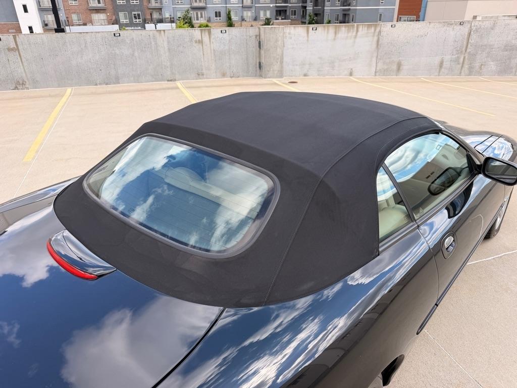 Jaguar XK8 Convertible 2000