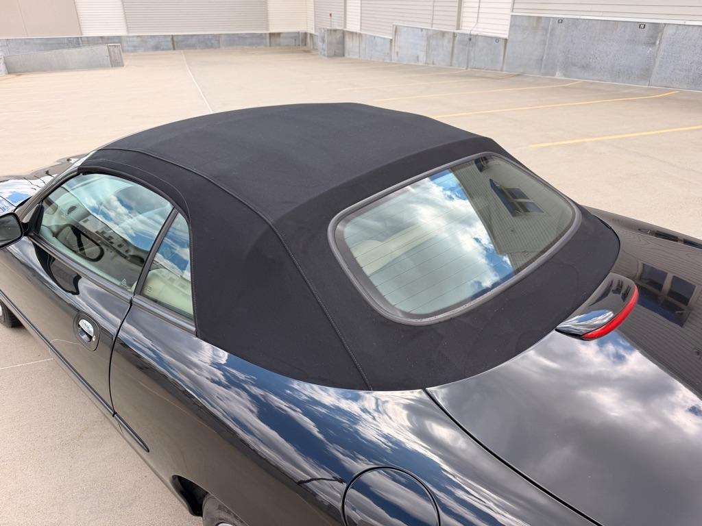 Jaguar XK8 Convertible 2000