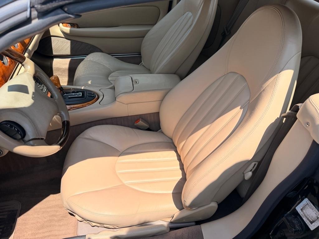 Jaguar XK8 Convertible 2000