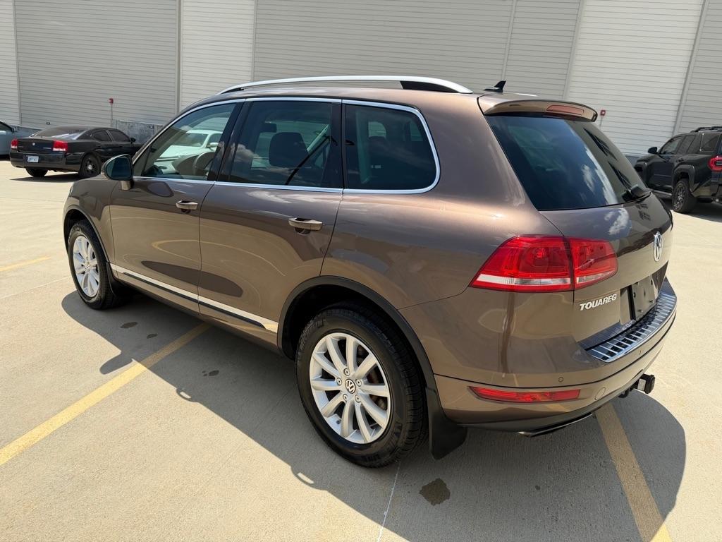 Volkswagen Touareg VR6 Sport w/Navigation 2012