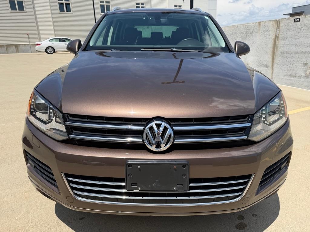 Volkswagen Touareg VR6 Sport w/Navigation 2012