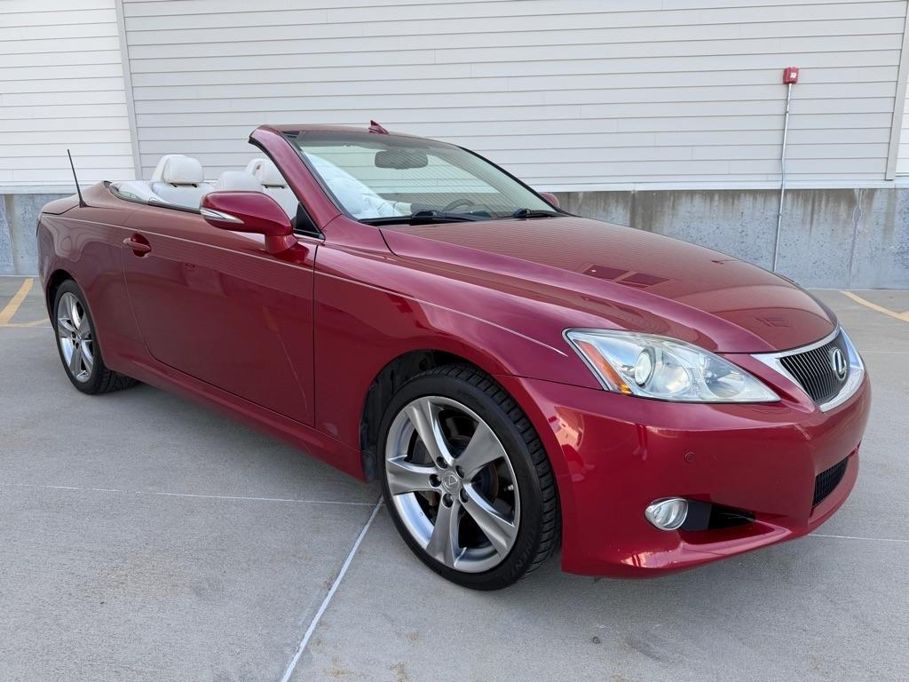 Lexus IS C IS 350C 2010