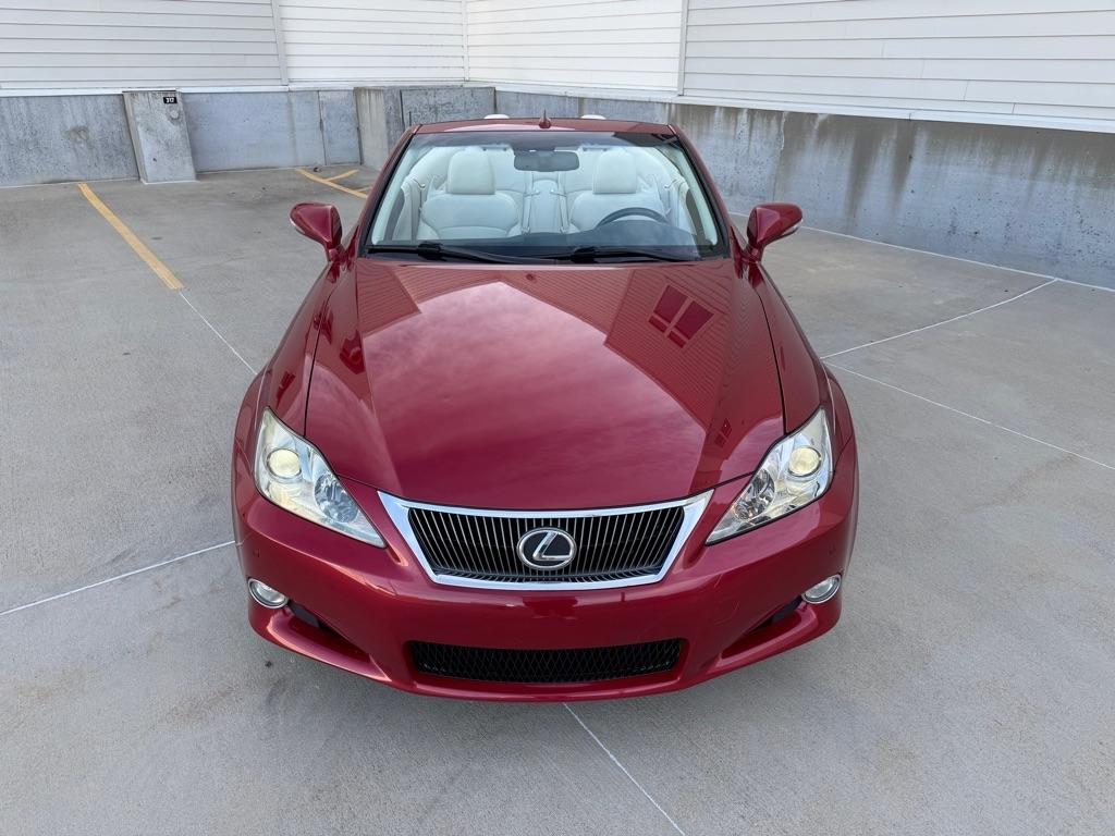 Lexus IS C IS 350C 2010