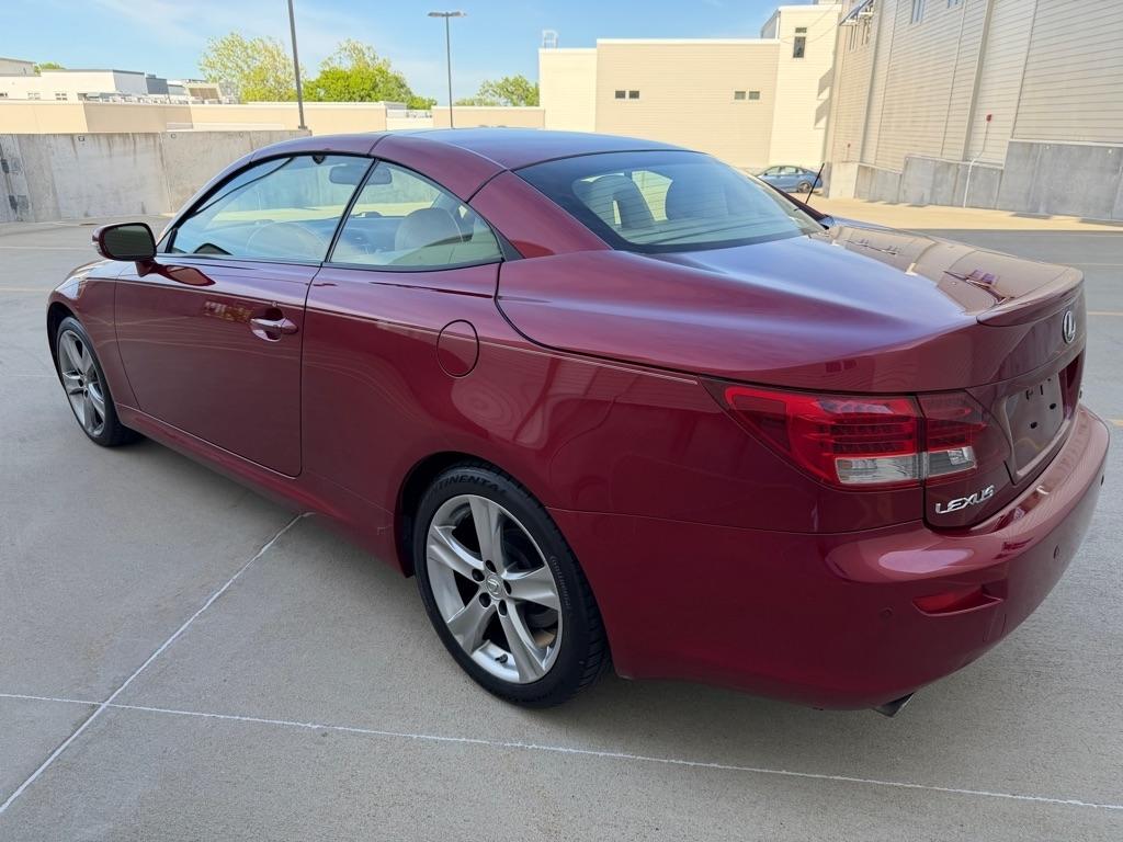 Lexus IS C IS 350C 2010