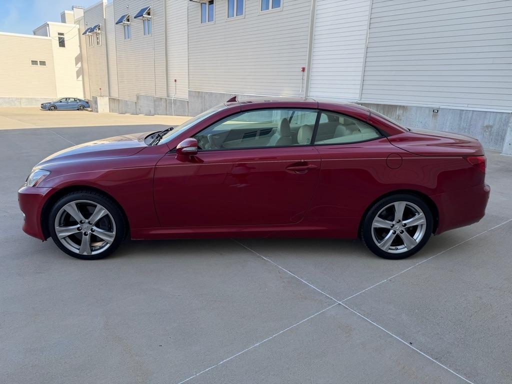 Lexus IS C IS 350C 2010
