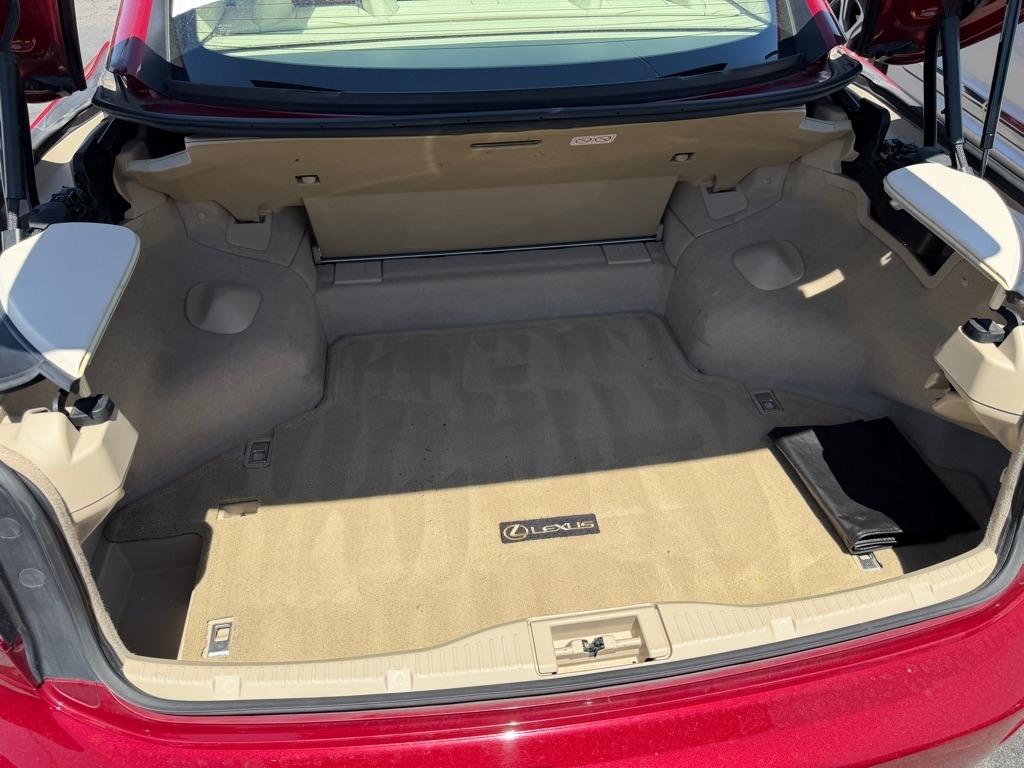 Lexus IS C IS 350C 2010