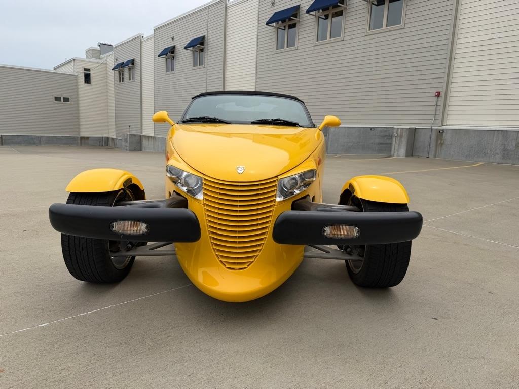 Plymouth Prowler Base 2000