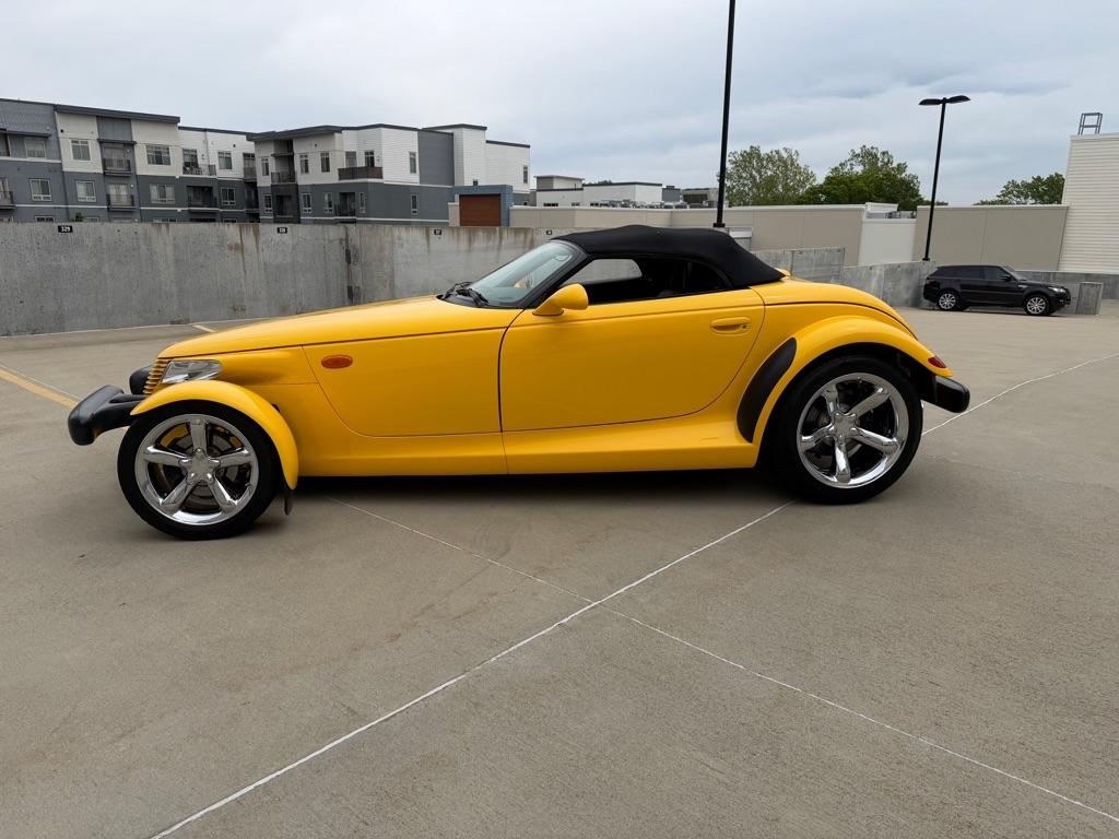 Plymouth Prowler Base 2000