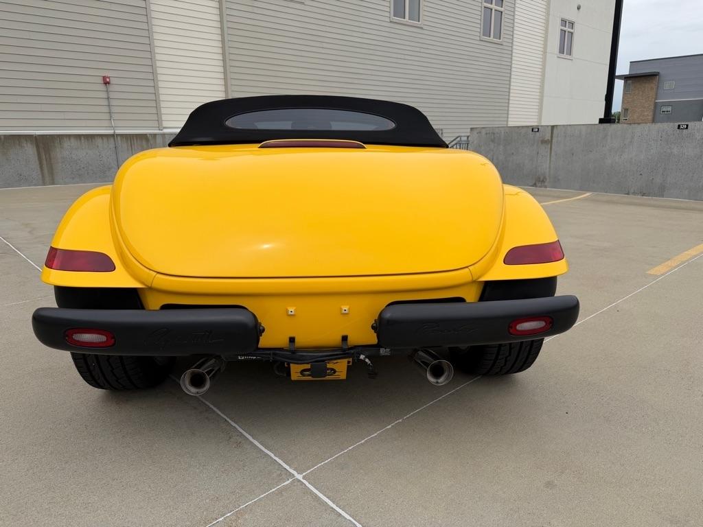 Plymouth Prowler Base 2000
