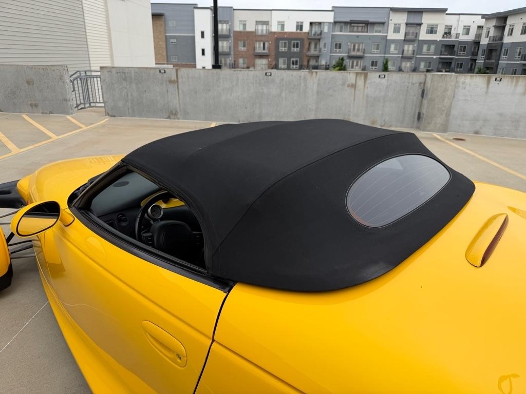 Plymouth Prowler Base 2000