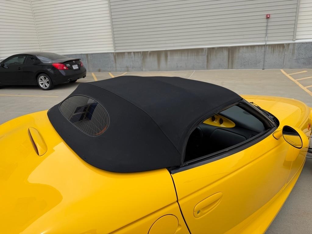 Plymouth Prowler Base 2000