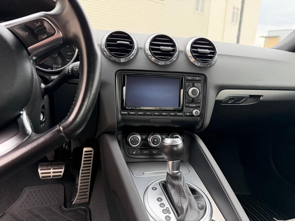 Audi TT 2.0T Coupe quattro S tronic 2013
