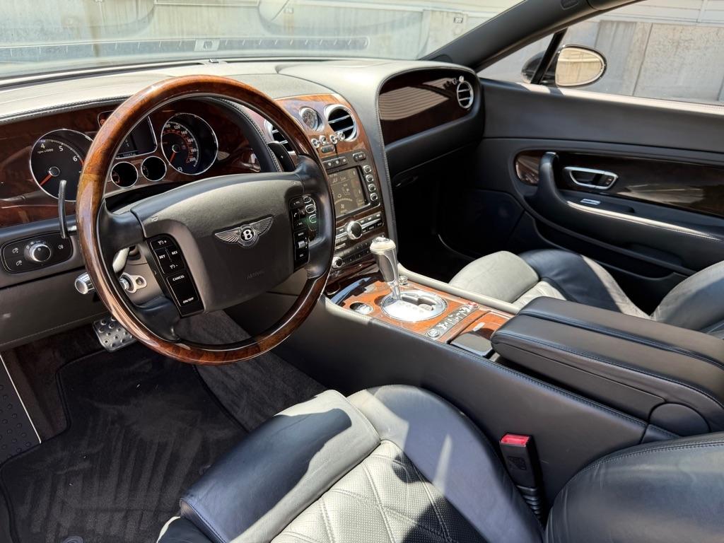 Bentley Continental GT Coupe 2006