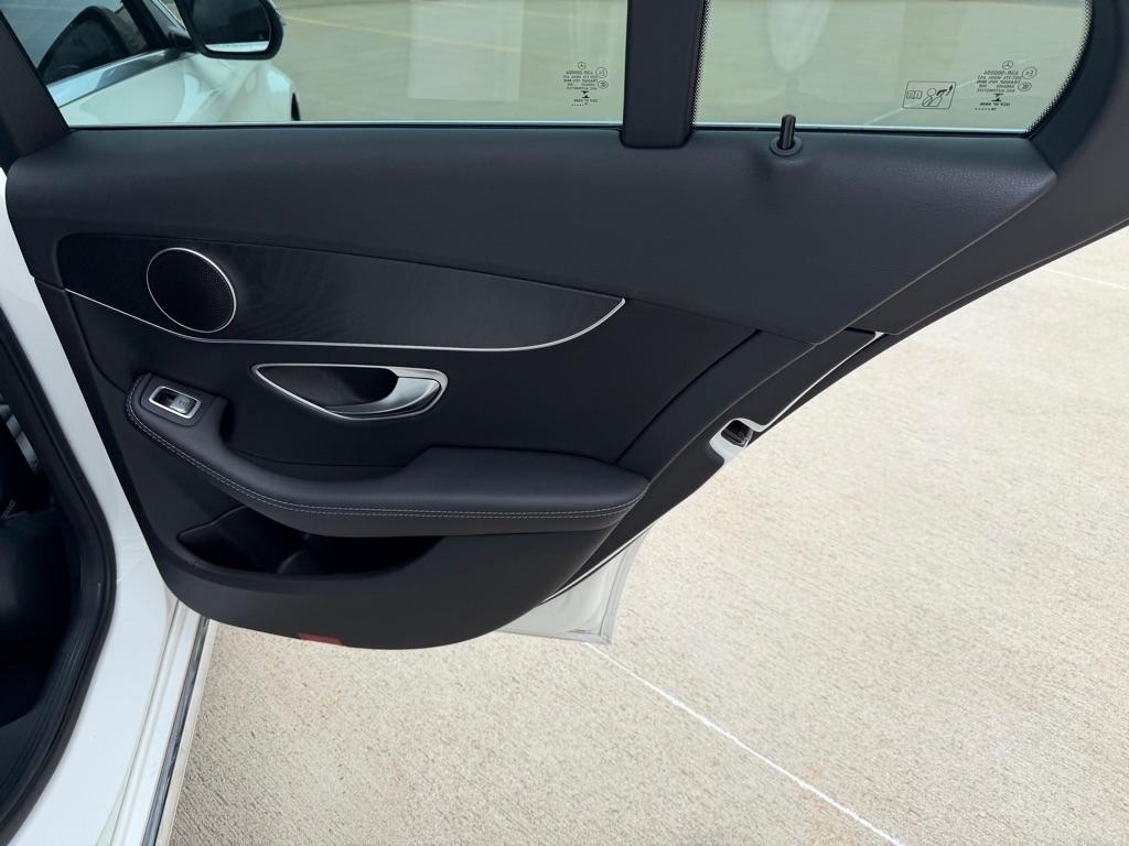 Mercedes-Benz C-Class C300 4MATIC Sedan 2017