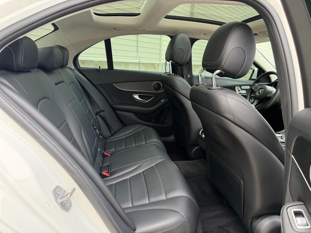 Mercedes-Benz C-Class C300 4MATIC Sedan 2017