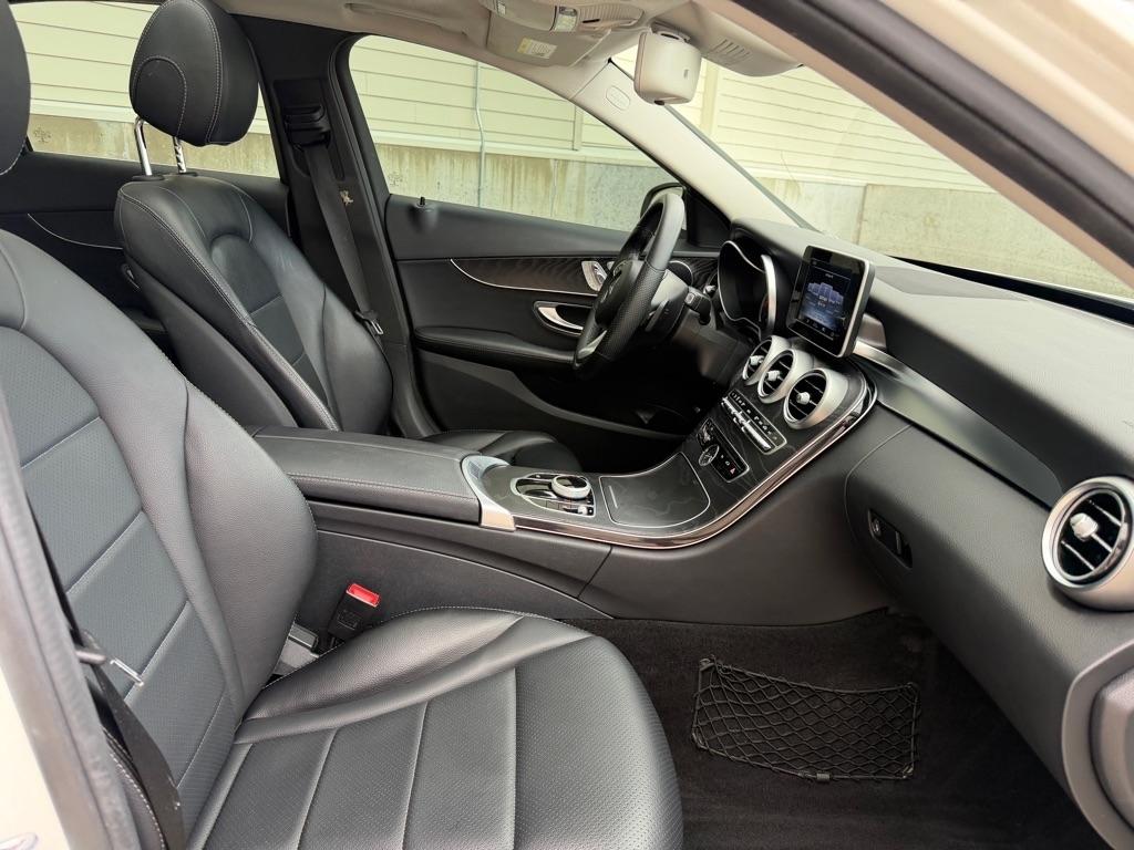 Mercedes-Benz C-Class C300 4MATIC Sedan 2017